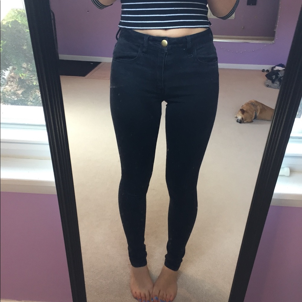 BLACK AMERICAN EAGLE JEGGINGS